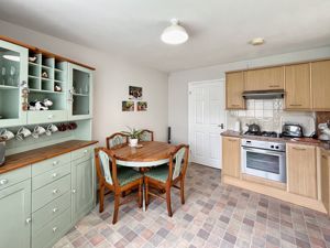 Photo 17- click for photo gallery